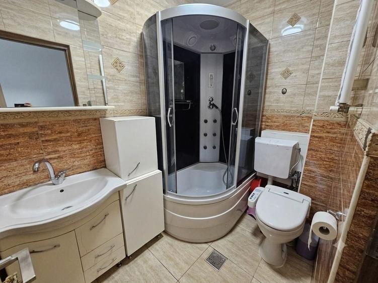 Apartament cu 2 camere decomandat în Giurgiului