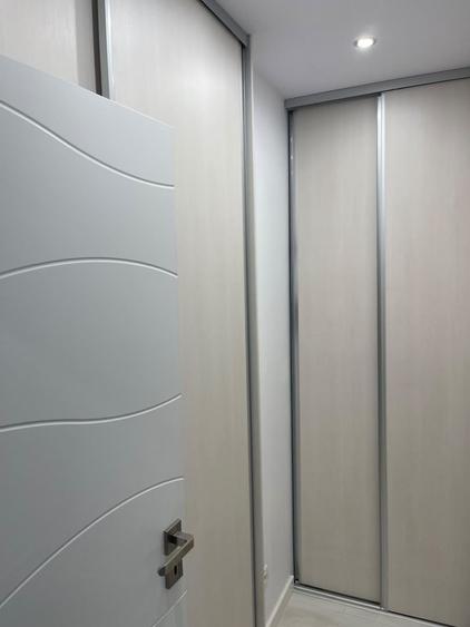 Apartament cu 2 camere semidecomandat, mobilat în Aradului