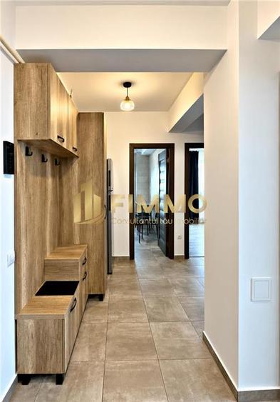 Apartament cu 3 camere decomandat, mobilat în Est