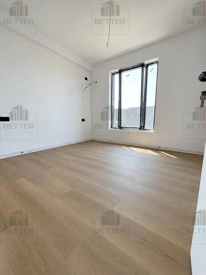 Casă cu 4 camere cu Teren 420 Mp în Vidra