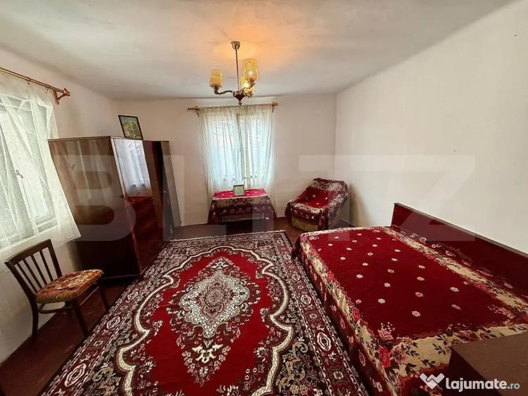 Casă cu 5 camere cu Teren 316 Mp în Central