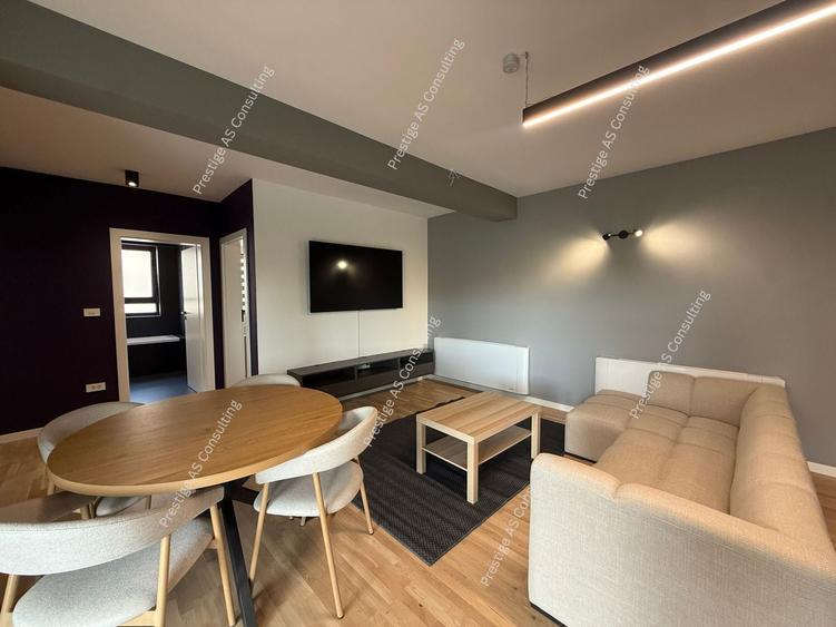 Apartament cu 3 camere semidecomandat, mobilat în Aradului
