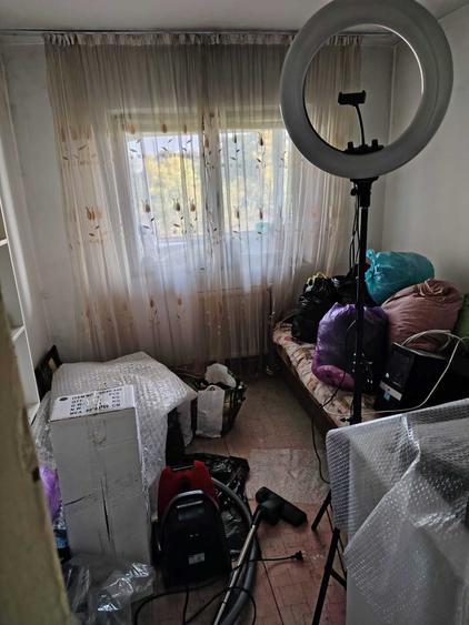 Apartament cu 3 camere decomandat în Dancu