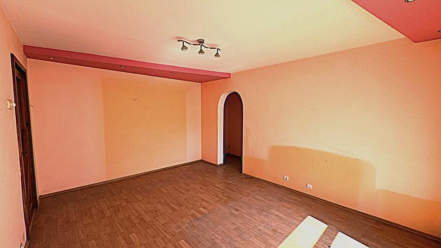 Apartament cu 3 camere în Cornișa