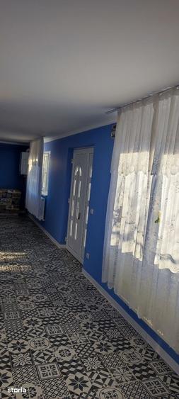 Casă cu 5 camere cu Teren 750 Mp în Cazasu
