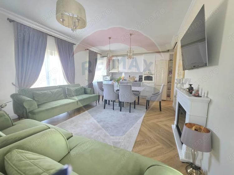 Apartament cu 4 camere decomandat în Unirii