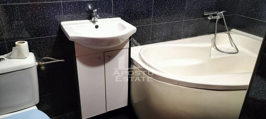 Garsonieră decomandată, mobilată în Buziașului