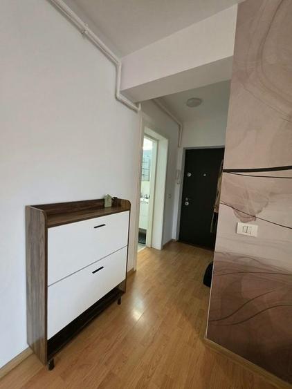 Apartament cu 2 camere în Păcii