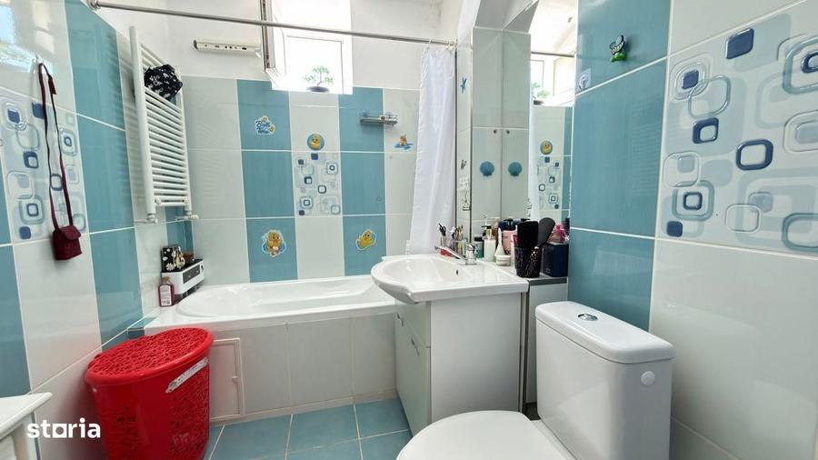 Apartament cu 2 camere decomandat în Central