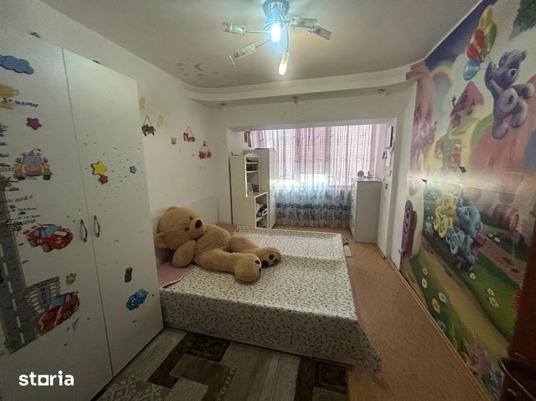 Apartament cu 5 camere în Central