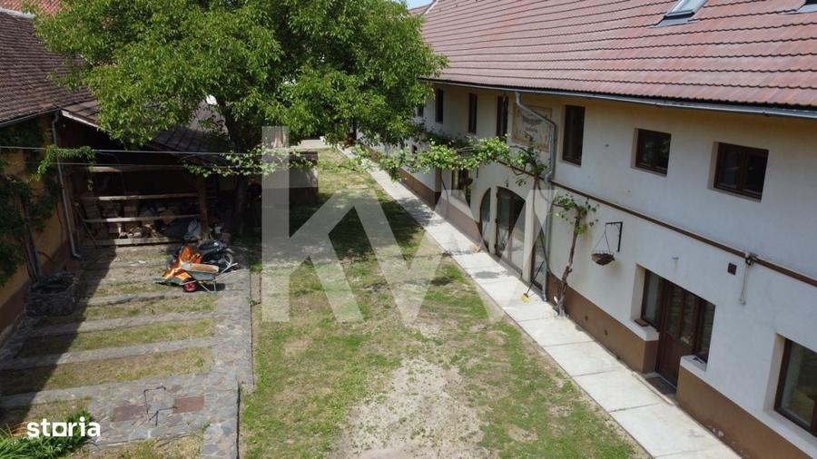 Casă cu 4 camere în Cristian