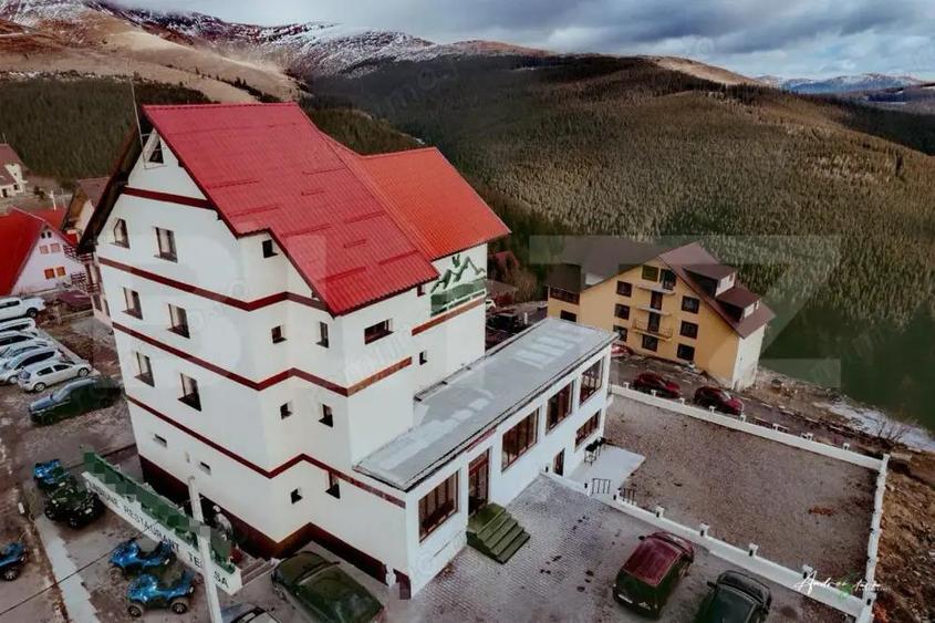 Pensiune D+P+2E cu restaurant + terasa, excelent pozi?ionata in sta?iunea Ranca - 13