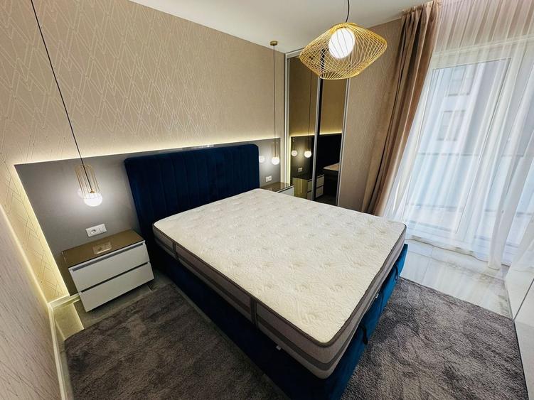 Apartament cu 2 camere semidecomandat, mobilat în Bună Ziua