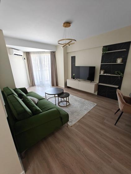 Apartament cu 3 camere decomandat în 13 Septembrie