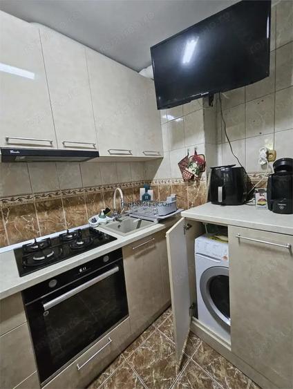 Apartament cu 2 camere decomandat în Giurgiului
