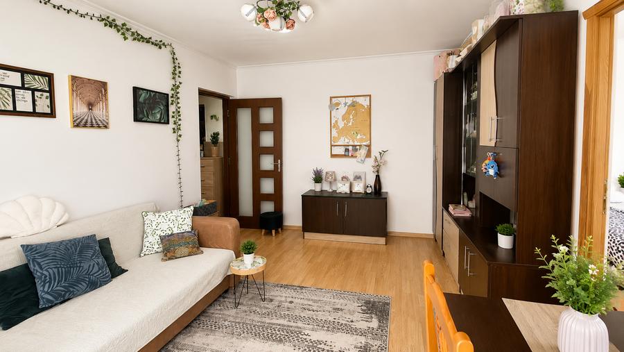 Apartament 2 camere de vânzare – George Coșbuc, Baia Mare Etaj 2 Aproape de VIVO - 3