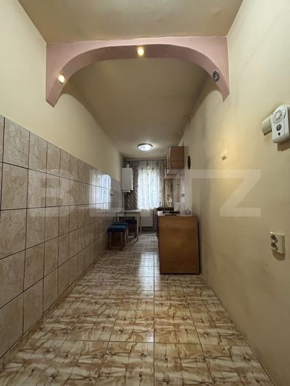 Apartament cu 2 camere semidecomandat, mobilat în Gherla