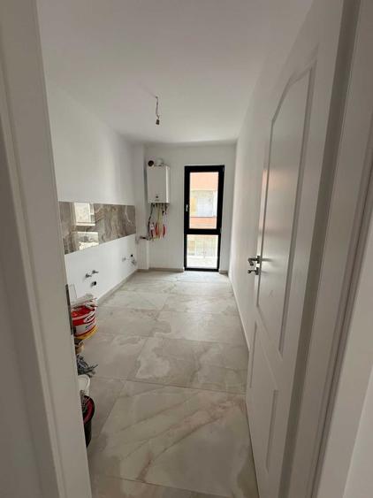 Apartament cu 2 camere decomandat în Giroc