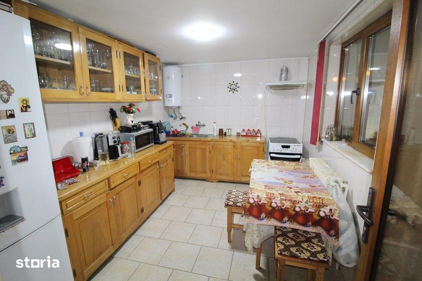 Casă cu 3 camere cu Teren 1500 Mp în Toplița