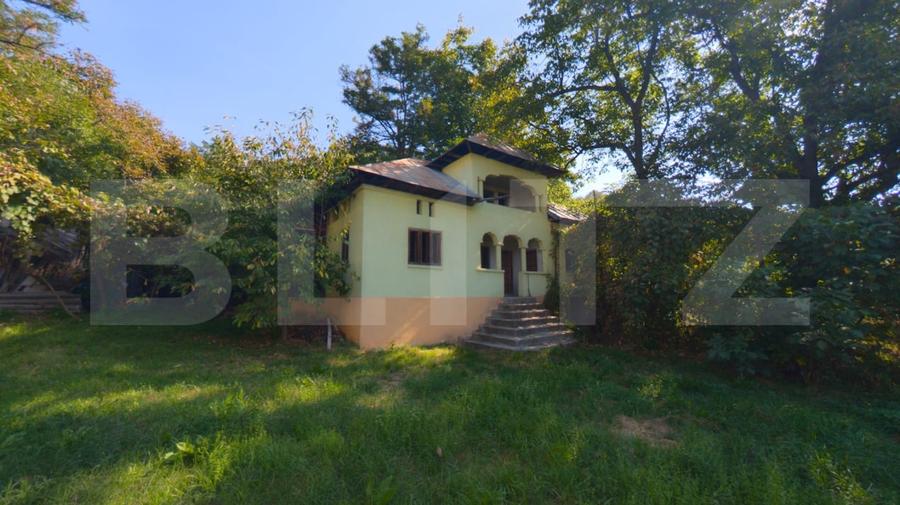 Casă individuală cu 4 camere cu Garaj în Exterior Nord