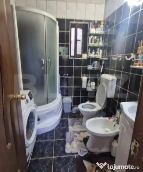 Casă cu 5 camere cu Teren 835 Mp în Satulung