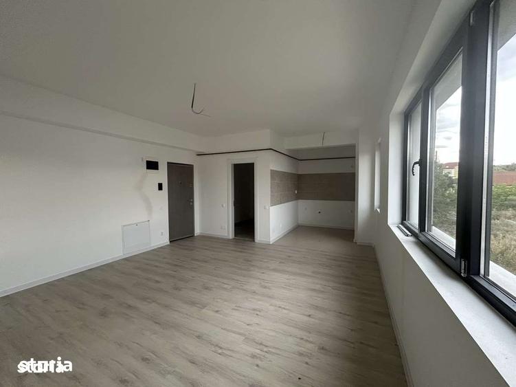 Garsonieră decomandată în Prundu