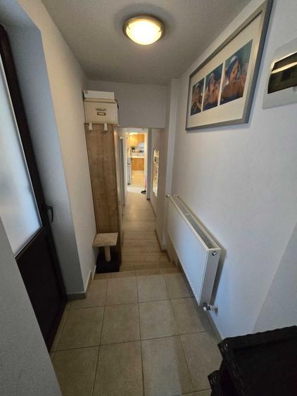 Apartament cu 2 camere decomandat în Moșilor