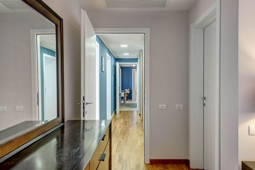 Apartament cu 4 camere decomandat, mobilat în Herăstrău