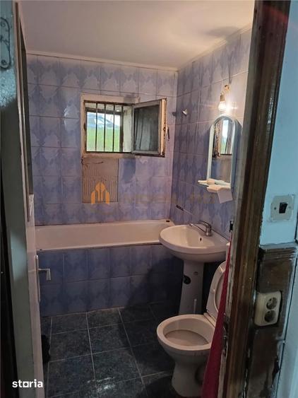 Apartament cu 2 camere decomandat în Nicolina