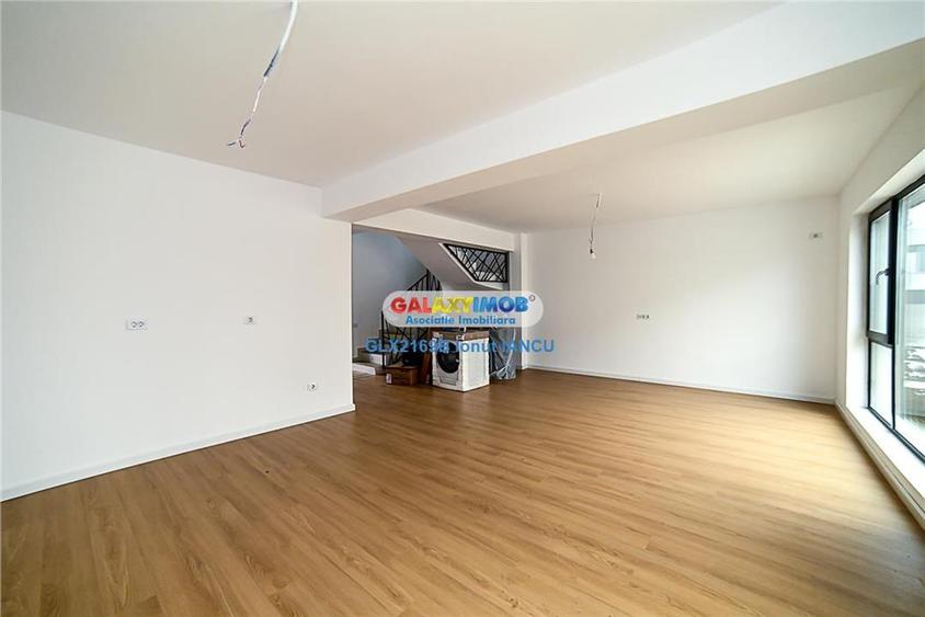 Casă cu 5 camere cu Teren 316 Mp în Sud-Vest
