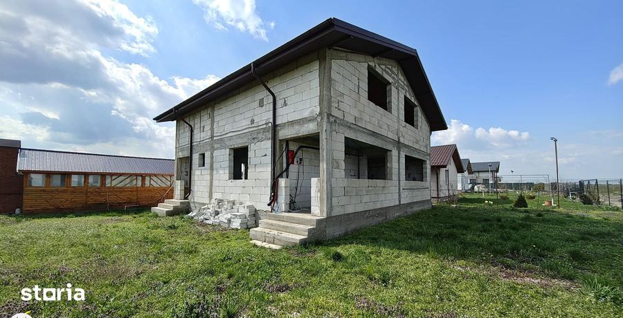 Casa in curs de constructie de vanzare - 12