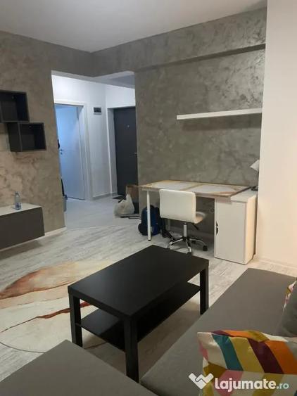 Apartament cu 2 camere semidecomandat în Chiajna