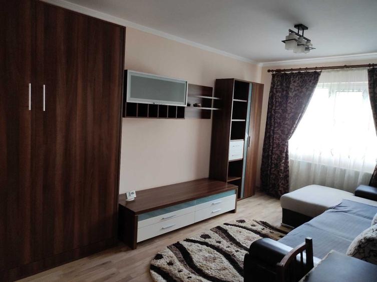 Casă cu 2 camere în Central
