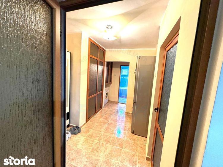 Apartament cu 2 camere, mobilat în Vest