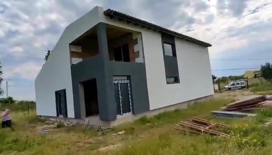 Spațiu industrial, de 240 mp, în Tureni
