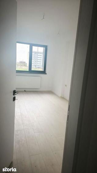 Apartament cu 3 camere în Metalurgiei
