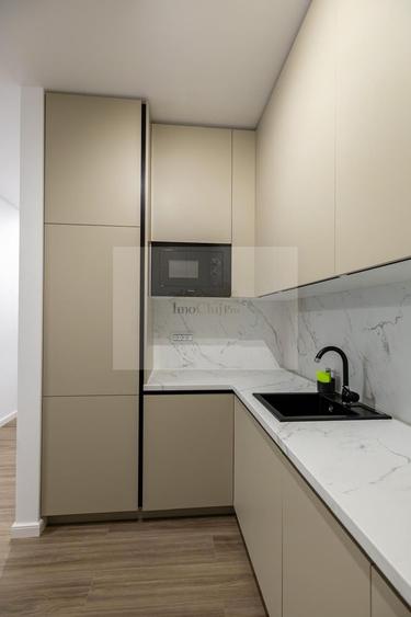 Apartament cu 2 camere semidecomandat, mobilat în Iris