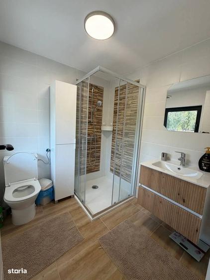 Apartament cu 4 camere în Buciumeni