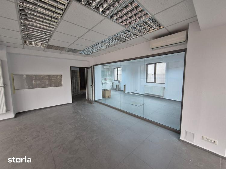 Spațiu comercial, de 680 mp, în Moșilor