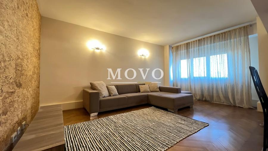 Apartament cu 3 camere decomandat, mobilat în Aradului