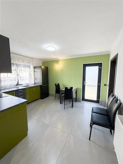 Casă cu 4 camere cu Teren 300 Mp în Rontău