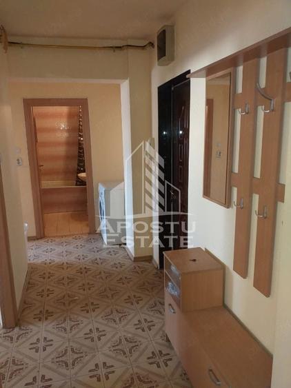 Apartament cu 2 camere decomandat, mobilat în Aradului