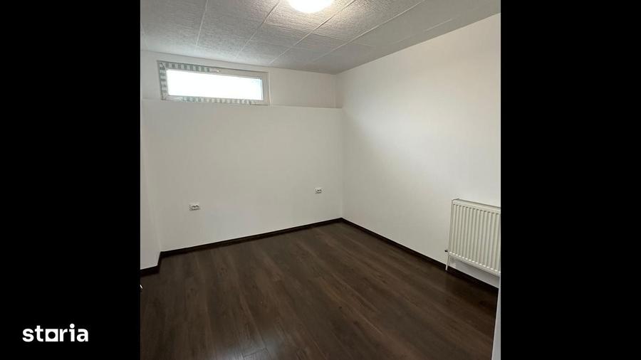 Casă cu 3 camere cu Teren 145 Mp în Andronache