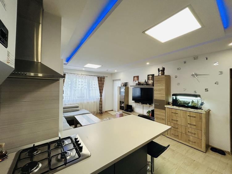 Apartament cu 3 camere semidecomandat în Șelimbăr