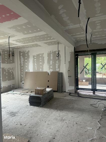 Casă cu 3 camere decomandat cu Teren 900 Mp în Central