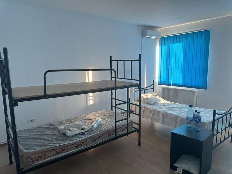 Apartament 3 Camere Cazare Muncitori *Voluntari* - 5