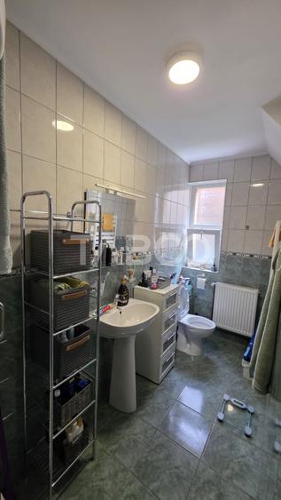 Duplex cu 4 camere cu Canalizare în Sebeș