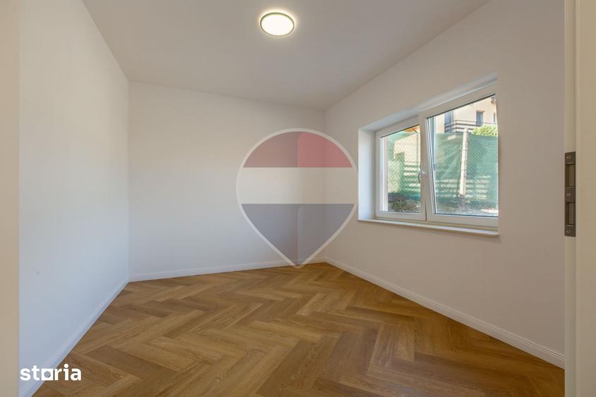 Casă cu 3 camere cu Teren 545 Mp în Central