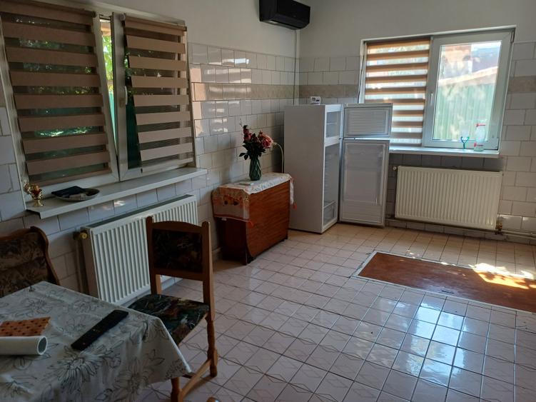 Casă cu 3 camere cu Teren 120 Mp în Brâncoveanu