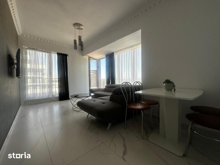 Apartament cu 2 camere în Tractorul